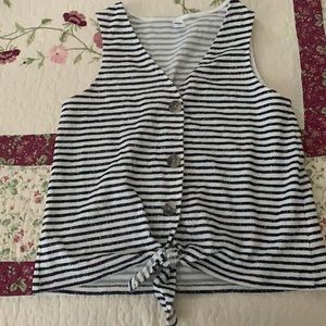 striped Old Navy top.